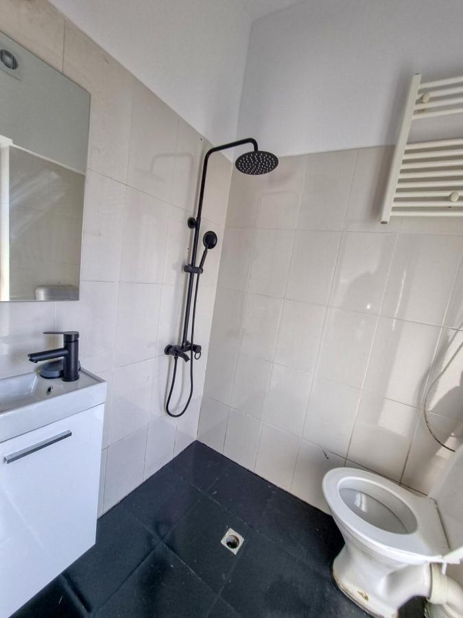 Apartament Inviting In Center